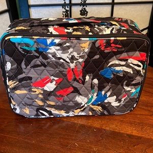 Vera Bradley Large Blush and Brush Makeup Case, Splash Floral